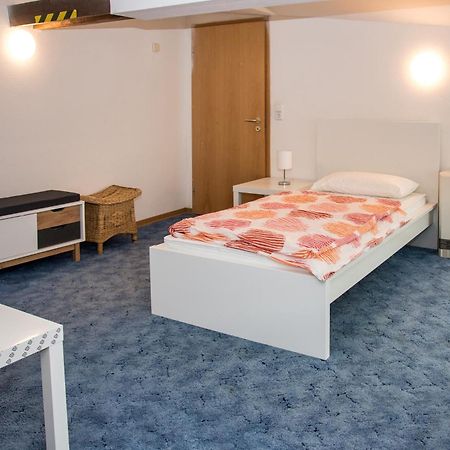 Ferien- & Monteur Maisonette Apartment In Magdeburg, H Εξωτερικό φωτογραφία